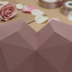 Heart Shaped Gift Box Waterproof Plastic Flower Box Faceted Design Flower Container Recyclable for Partners, Anniversary