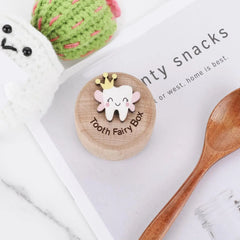 Cute Carved Wooden Tooth Box for Kids, 3D Tooth Design Keepsake for Lost Baby Teeth, Gift for Boys Girls